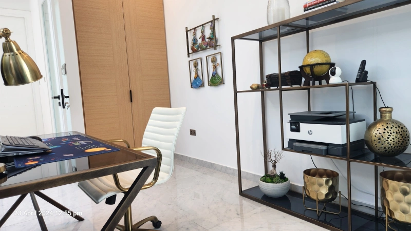 Luxuriöse Villa mit 7 Schlafzimmern, privatem Pool & Garten in Al Barari