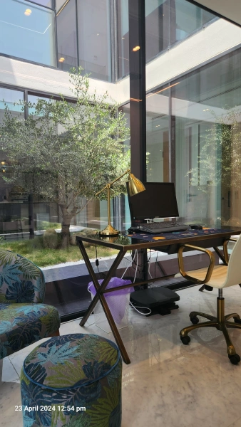 Luxuriöse Villa mit 7 Schlafzimmern, privatem Pool & Garten in Al Barari