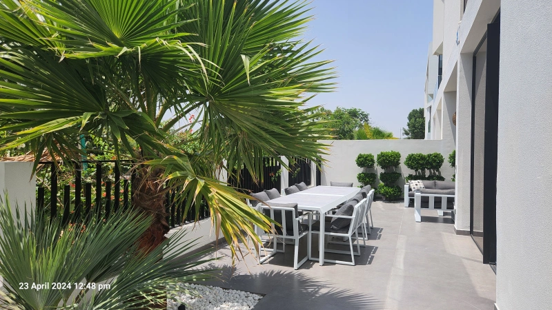 Luxuriöse Villa mit 7 Schlafzimmern, privatem Pool & Garten in Al Barari