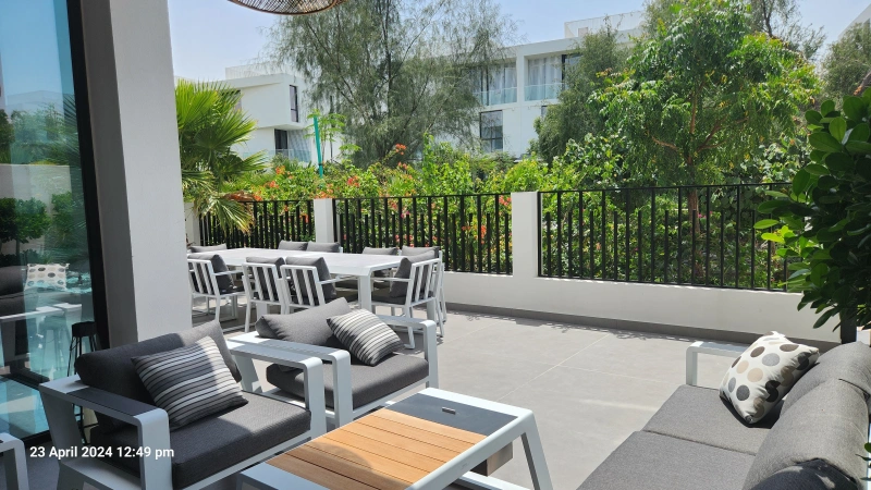 Luxuriöse Villa mit 7 Schlafzimmern, privatem Pool & Garten in Al Barari