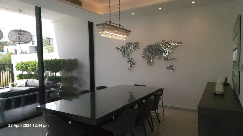 Luxuriöse Villa mit 7 Schlafzimmern, privatem Pool & Garten in Al Barari