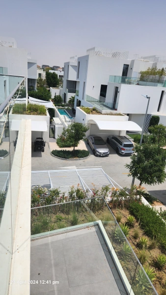 Luxuriöse Villa mit 7 Schlafzimmern, privatem Pool & Garten in Al Barari