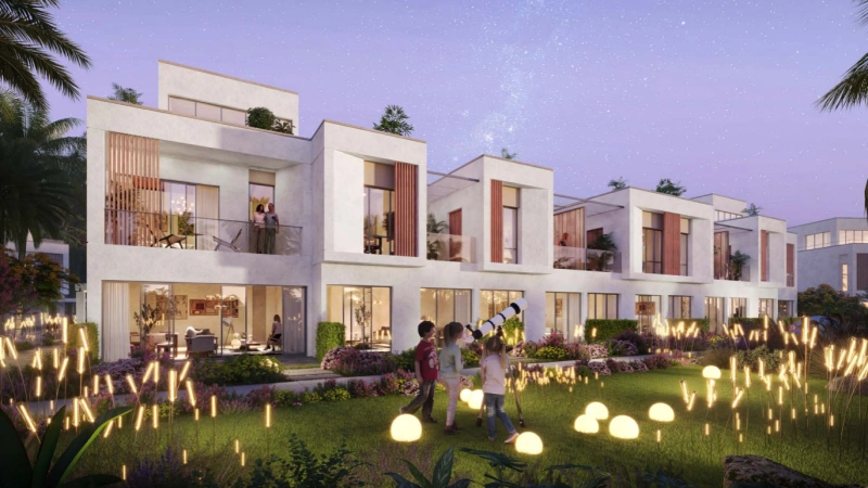 Luxusvilla mit 5 Schlafzimmern, Personalzimmer, riesiger Terrasse und Gartenbereich