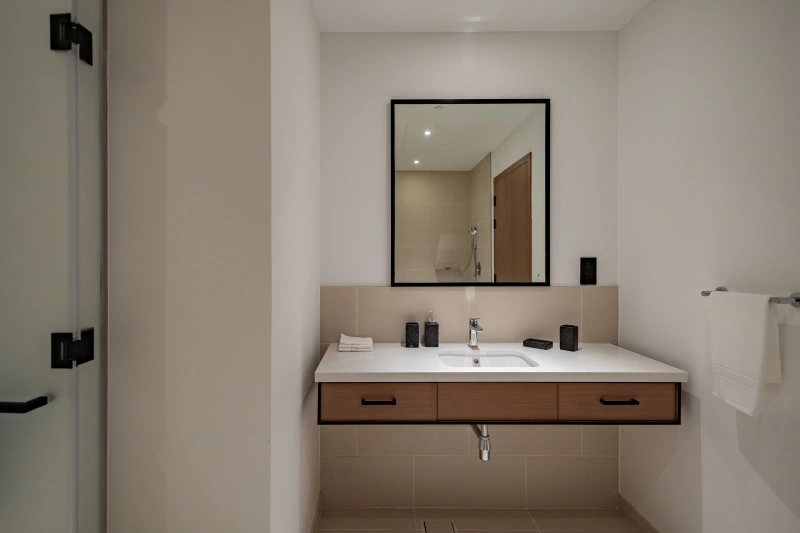 Luxus-Apartment mit Yachthafenblick direkt bei der Marina Mall!