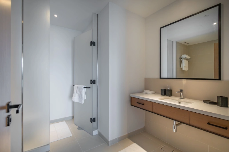 Luxus-Apartment mit Yachthafenblick direkt bei der Marina Mall!