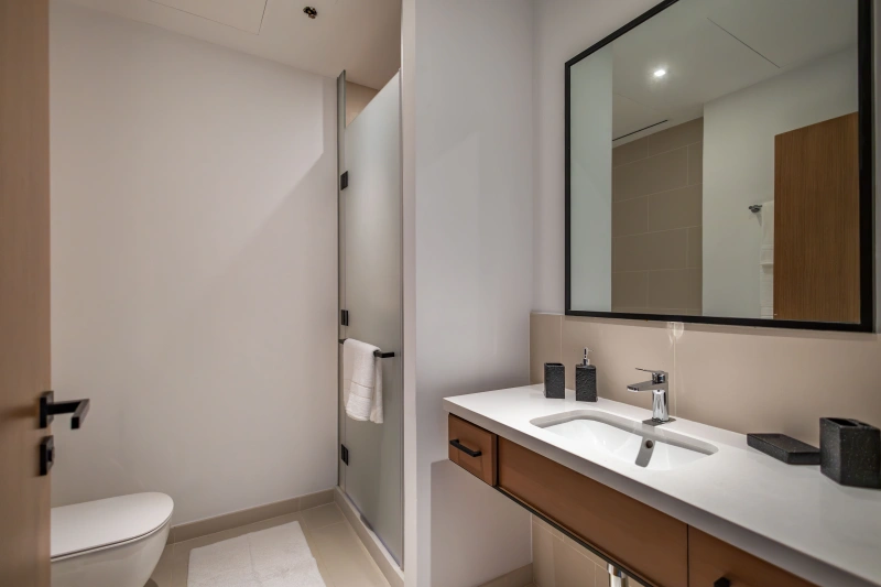 Luxus-Apartment mit Yachthafenblick direkt bei der Marina Mall!