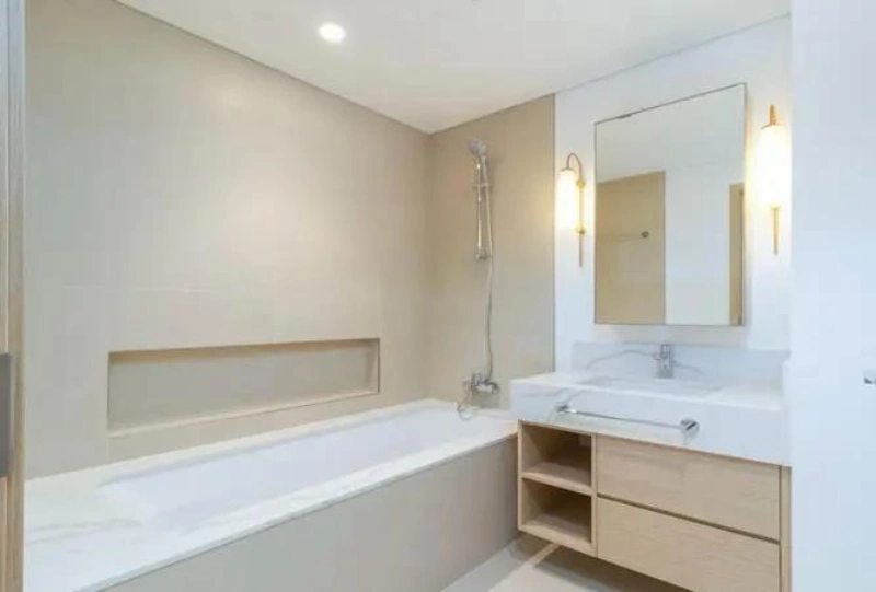 Zeitgenössisches Ein-Zimmer-Apartment mit modernem Design