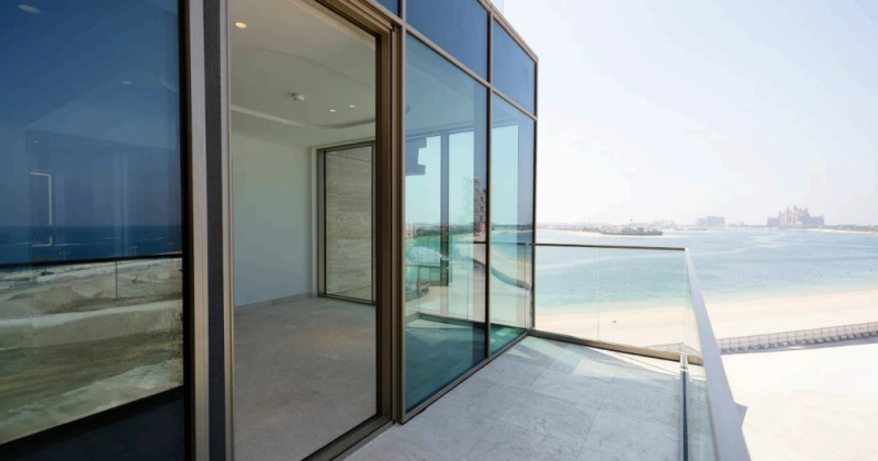 Luxuriöse 3-Zimmer-Wohnung direkt am Strand - Exklusives Küstenleben