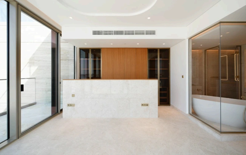 Luxuriöse 3-Zimmer-Wohnung direkt am Strand - Exklusives Küstenleben