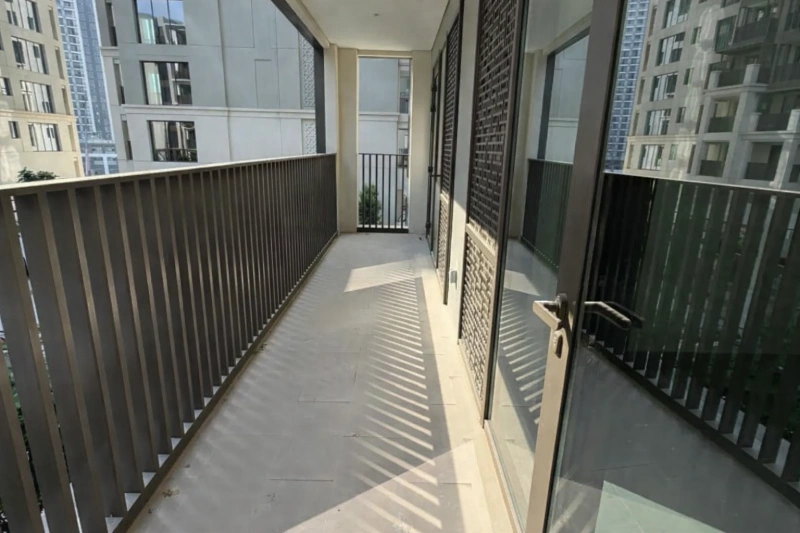 Stunning Two Bedroom Apartment with Pool and Panoramic Views