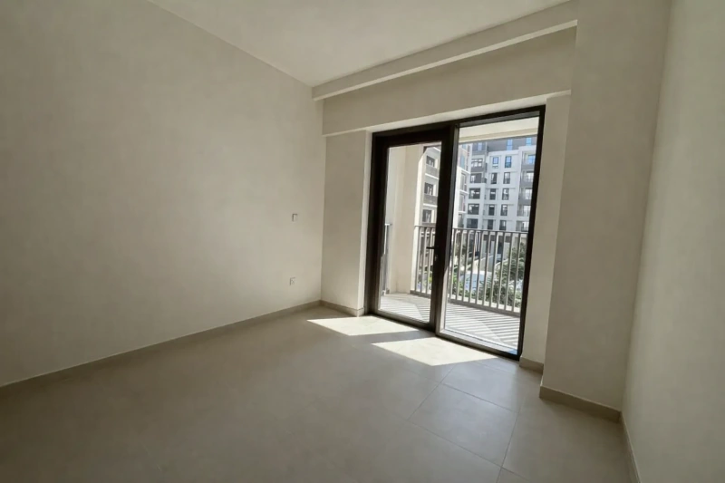 Stunning Two Bedroom Apartment with Pool and Panoramic Views