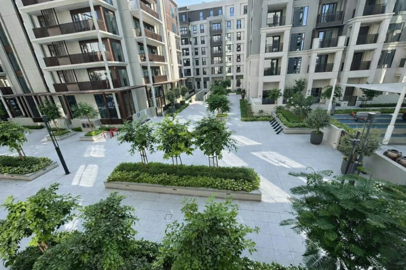 Stunning Two Bedroom Apartment with Pool and Panoramic Views