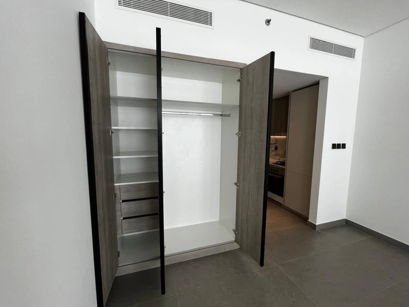 Luxuriöses Studio-Apartment mit Gemeinschaftsblick in Oxford Terraces 2, JVC Bereich!