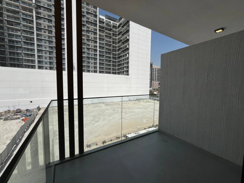 Luxuriöses Studio-Apartment mit Gemeinschaftsblick in Oxford Terraces 2, JVC Bereich!