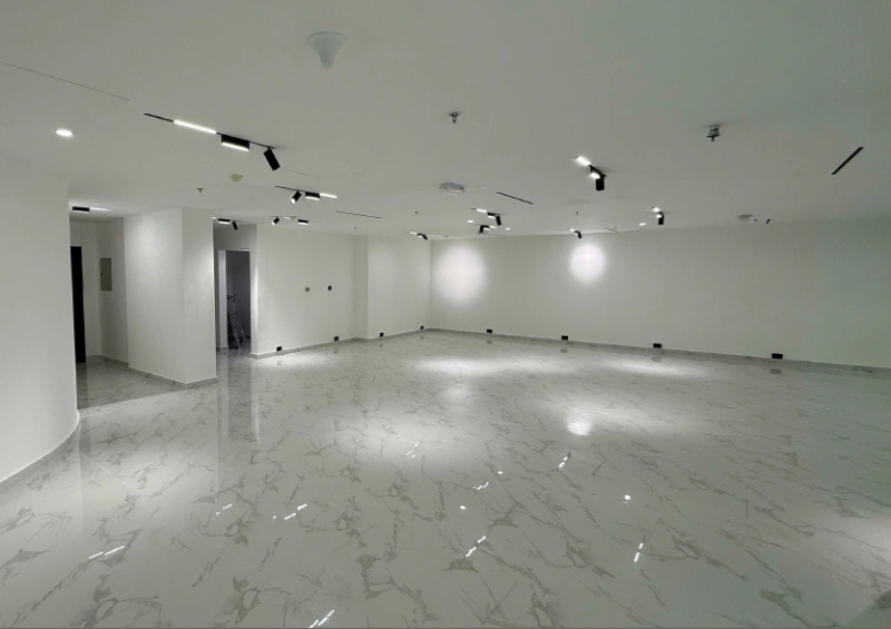 Leerstehendes Büro zu vermieten - Regal Tower Business Bay