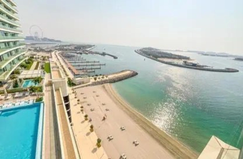 Geräumige 3-Zimmer-Wohnung mit separatem Zimmer für Dienstmädchen, voll möbliert!