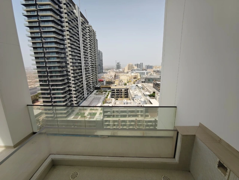 Atemberaubende 2-Schlafzimmer-Wohnung mit privatem Pool - Luxusleben vom Feinsten