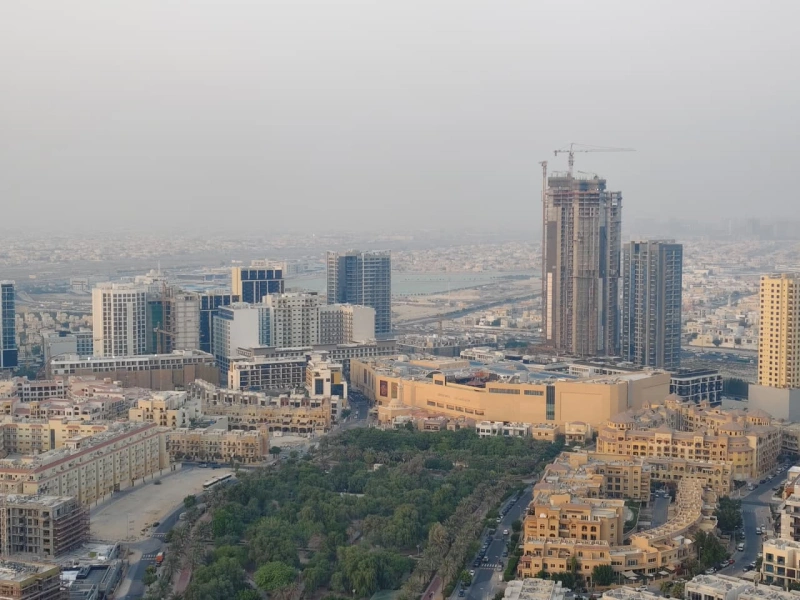 Moderne 1BR Wohnung in bester Lage! Ready Eigentum mit atemberaubenden Annehmlichkeiten!