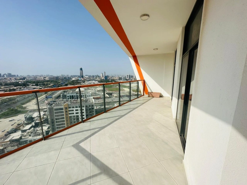 Exklusive 3-Zimmer-Wohnung mit Panoramablick auf die Skyline und den Burj Khalifa