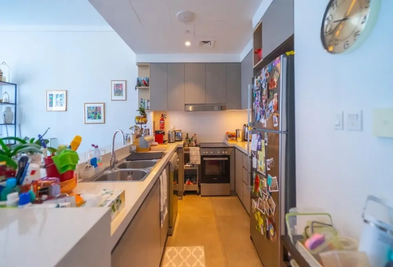 Stylish Three Bedroom Apartment with Modern Design