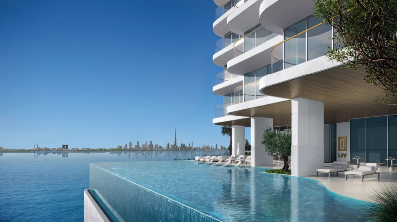 Modernes Stadthaus mit 3 Schlafzimmern, Zimmermädchenraum und Balkon mit Pool