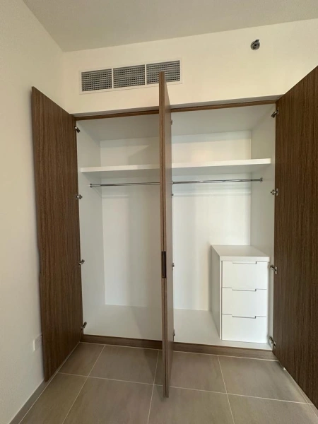 Moderne 2-Zimmer-Wohnung Creek Edge Tower 2: Park blick!