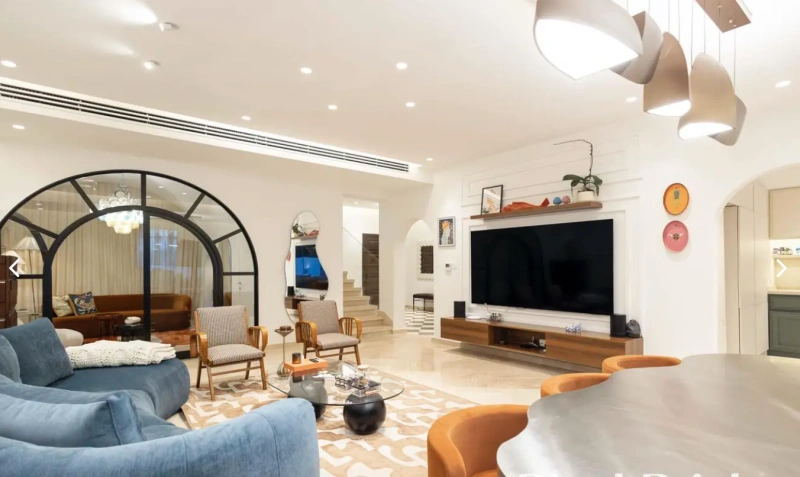 Exklusive 4-Zimmer-Villa mit Pool und moderner Innenausstattung