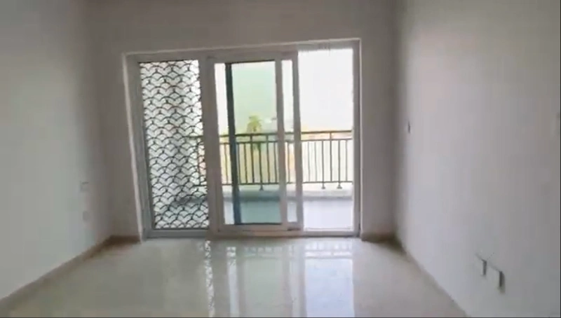 Maison de ville moderne de 4 chambres - Prête à emménager dès aujourd'hui !