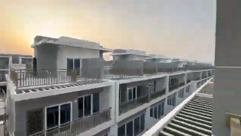 Maison de ville moderne de 4 chambres - Prête à emménager dès aujourd'hui !