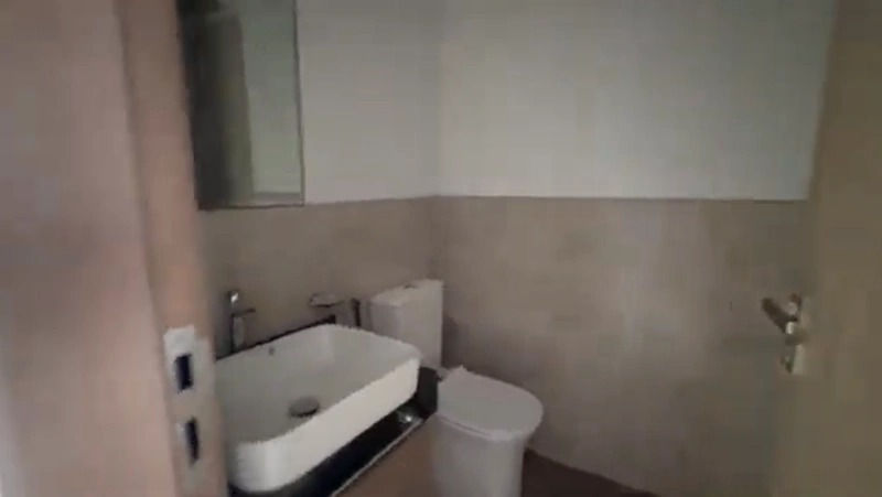 Maison de ville moderne de 4 chambres - Prête à emménager dès aujourd'hui !