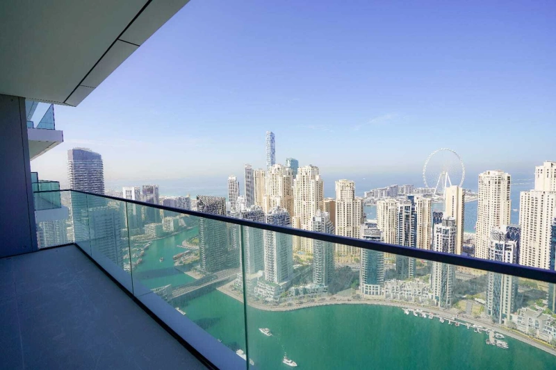 Luxuriöses 2-Zimmer-Apartment mit Marina-Blick