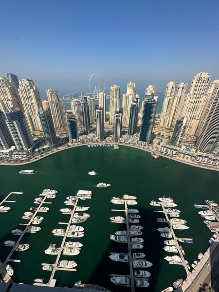 Luxuriöses 2-Zimmer-Apartment mit Marina-Blick