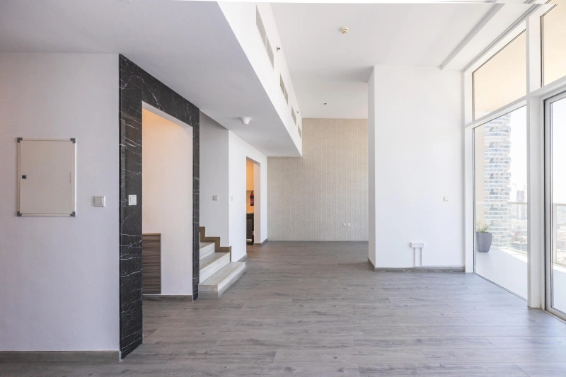 Geräumige 2bed Duplex Apt mit Huge Layout