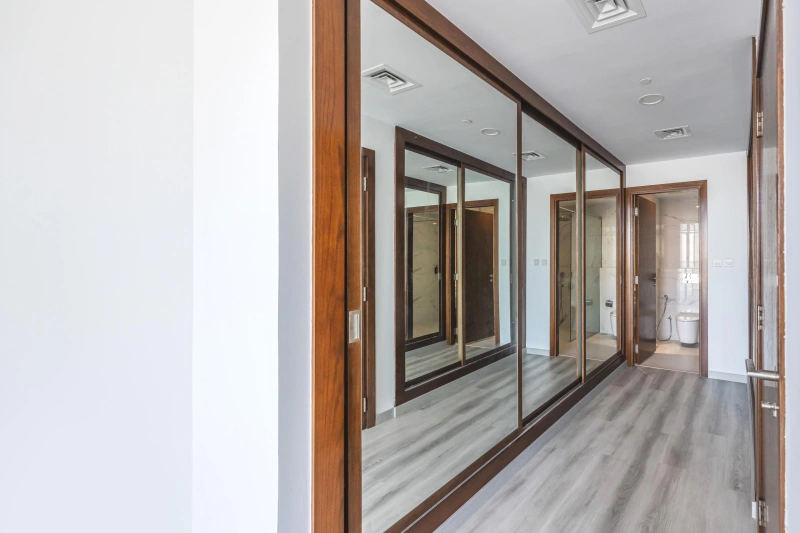 Geräumige 2bed Duplex Apt mit Huge Layout