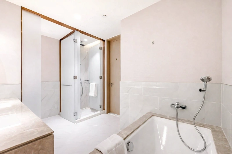 Modern Three Bedroom Apartment with Maid's Room