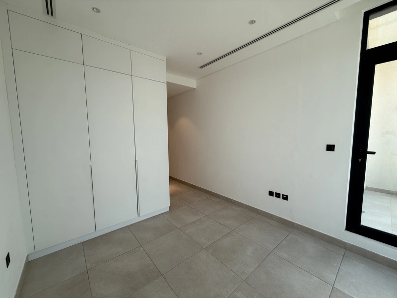 Luxuriöse 4-Zimmer-Villa mit privatem Pool in Jumeirah Golf Estate. Pure Eleganz erwartet dich!