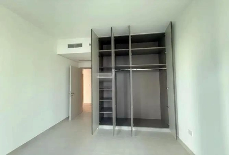 Stilvolles Ein-Zimmer-Apartment mit modernem Design