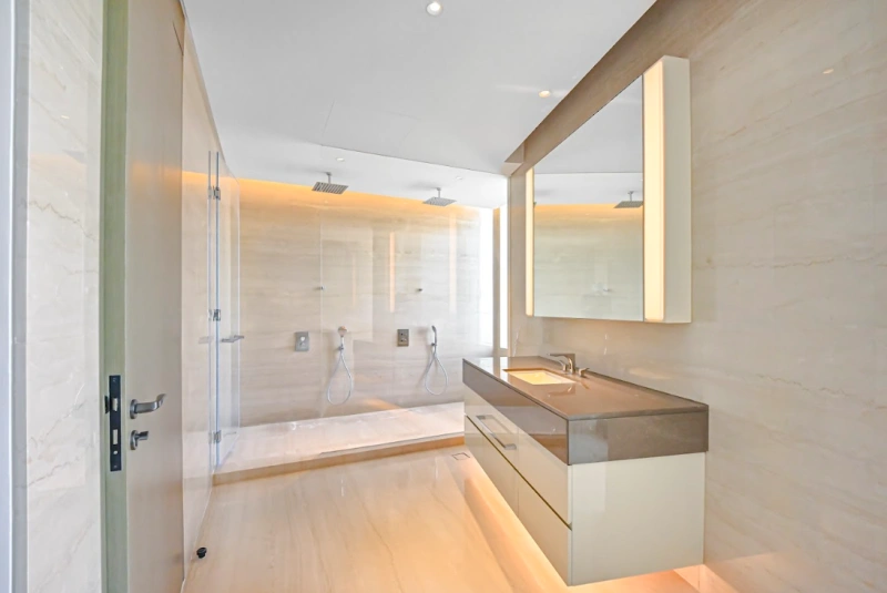 Luxuriöses Wohnen: 5-Schlafzimmer-Ultra-Wohnung in ihrer schönsten Form