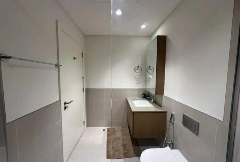 Stilvolles Ein-Zimmer-Apartment mit modernem Design