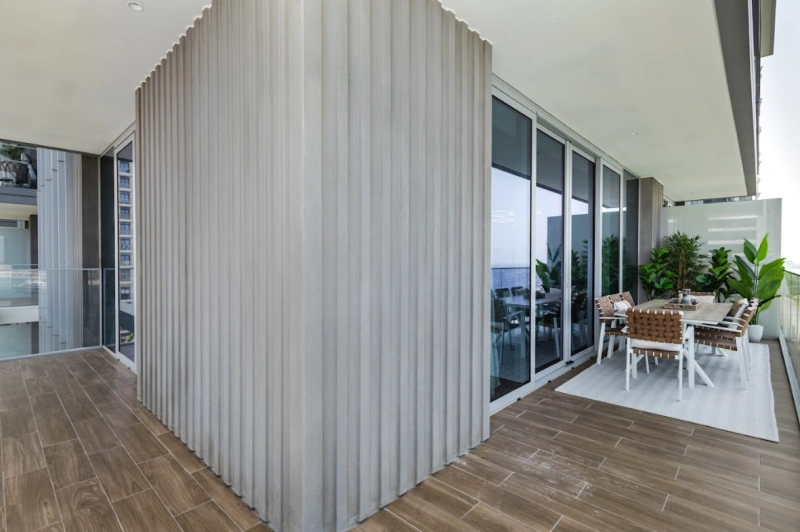 Exklusive 3-Zimmer-Luxuswohnung mit riesigem Balkon und Meerblick