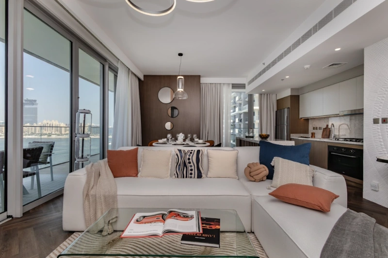 Exklusive 3-Zimmer-Luxuswohnung mit riesigem Balkon und Meerblick