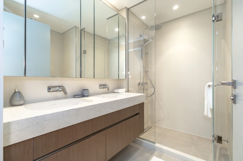 Exklusive 3-Zimmer-Luxuswohnung mit riesigem Balkon und Meerblick