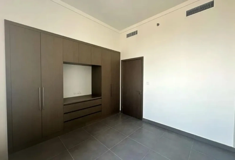 tylish Three Bedroom Apartment with Modern Design