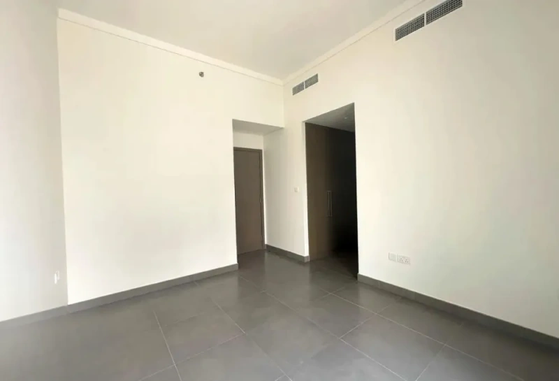 tylish Three Bedroom Apartment with Modern Design