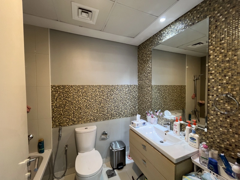 Spacieux appartement d'angle de 4 pièces avec vue sur le parc à Loreto 1B, Damac Hills