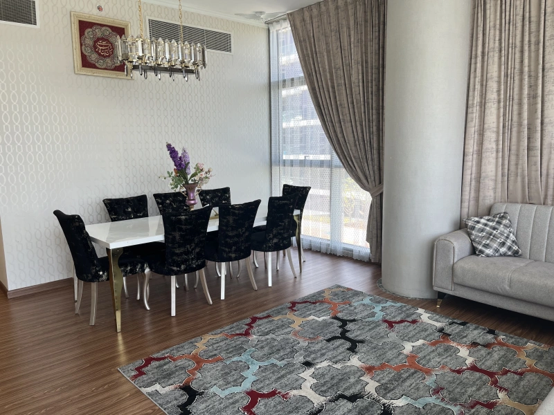 Spacieux appartement d'angle de 4 pièces avec vue sur le parc à Loreto 1B, Damac Hills