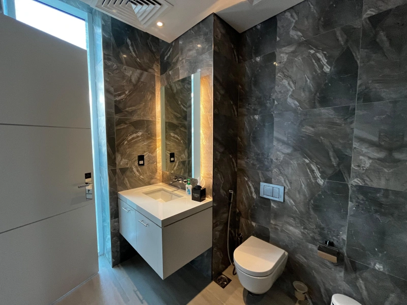 Exklusive Luxuswohnung in Seventh Heaven mit Private Gartenidylle und balkon mit Pflanzenpracht!