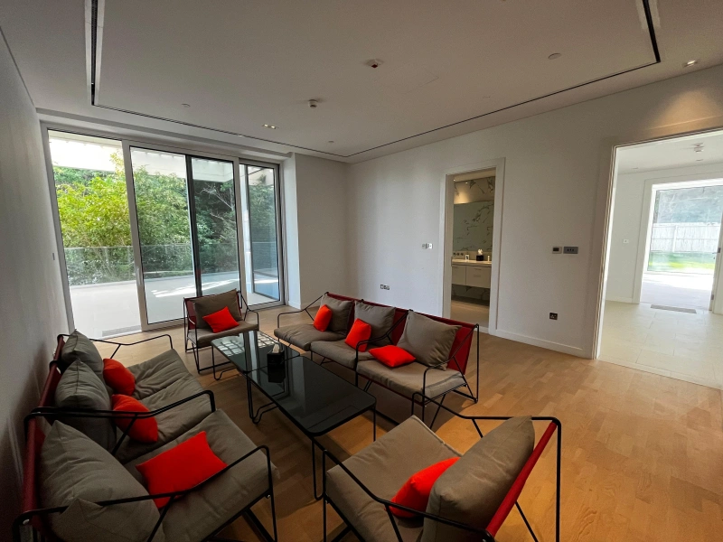 Exklusive Luxuswohnung in Seventh Heaven mit Private Gartenidylle und balkon mit Pflanzenpracht!