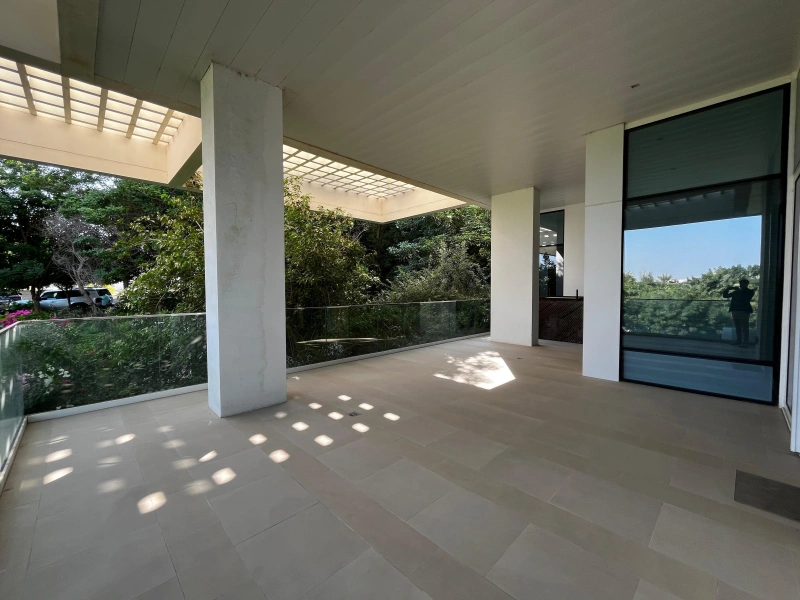 Exklusive Luxuswohnung in Seventh Heaven mit Private Gartenidylle und balkon mit Pflanzenpracht!