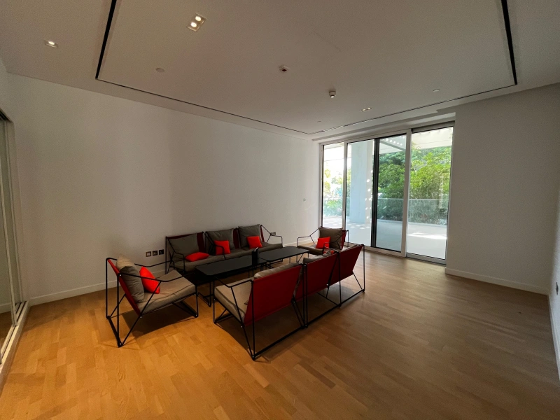 Exklusive Luxuswohnung in Seventh Heaven mit Private Gartenidylle und balkon mit Pflanzenpracht!